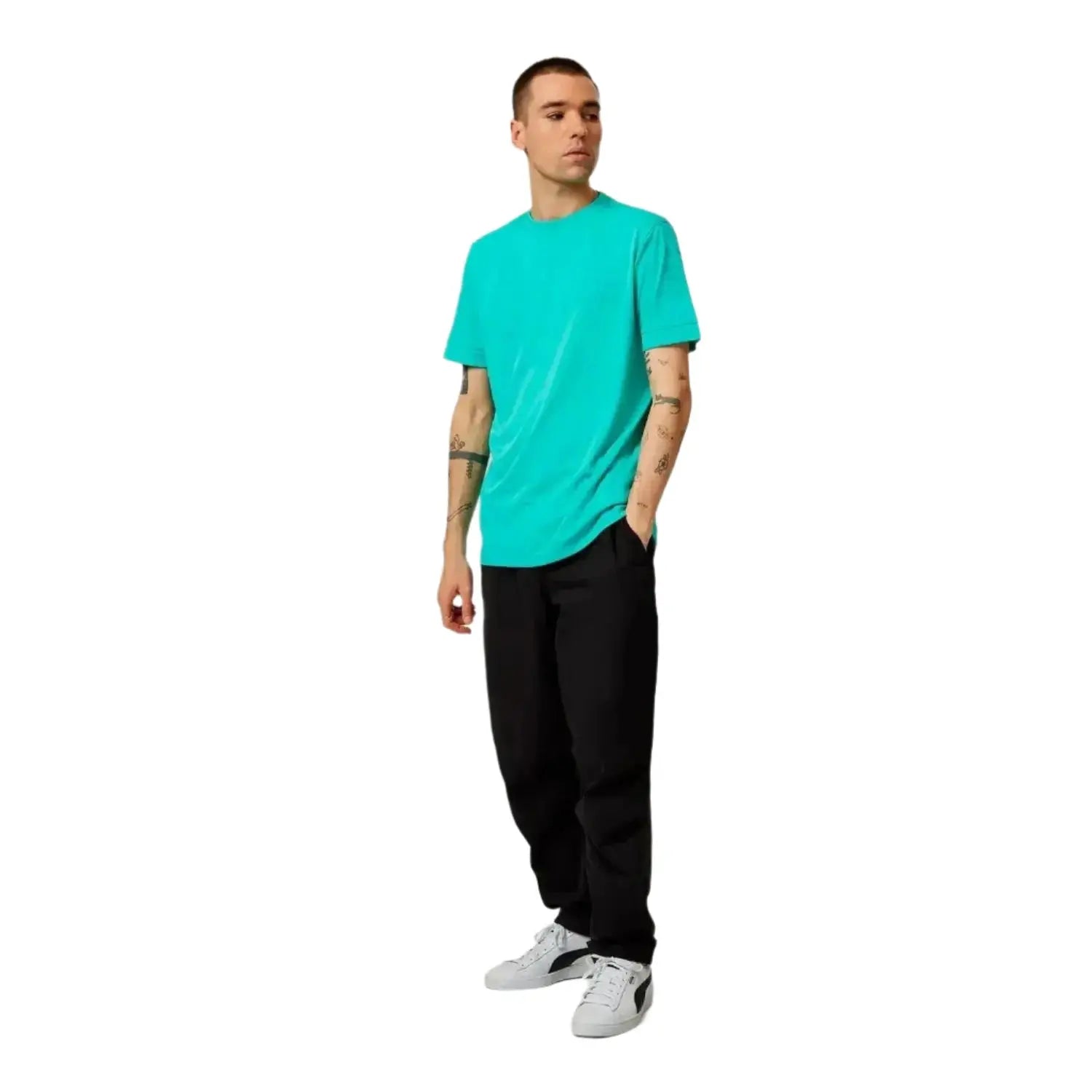 Mercedes-AMG Petronas 2023 Stealth Team T-Shirt_
Xtreme Racegear